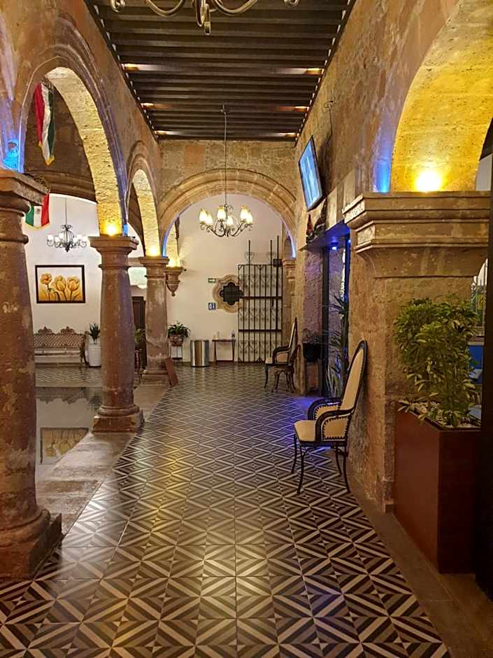Hotel Don Carlos