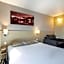 B&B HOTEL Lyon Aéroport Saint-Quentin-Fallavier