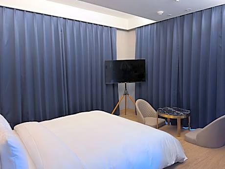 Deluxe Double Room without View