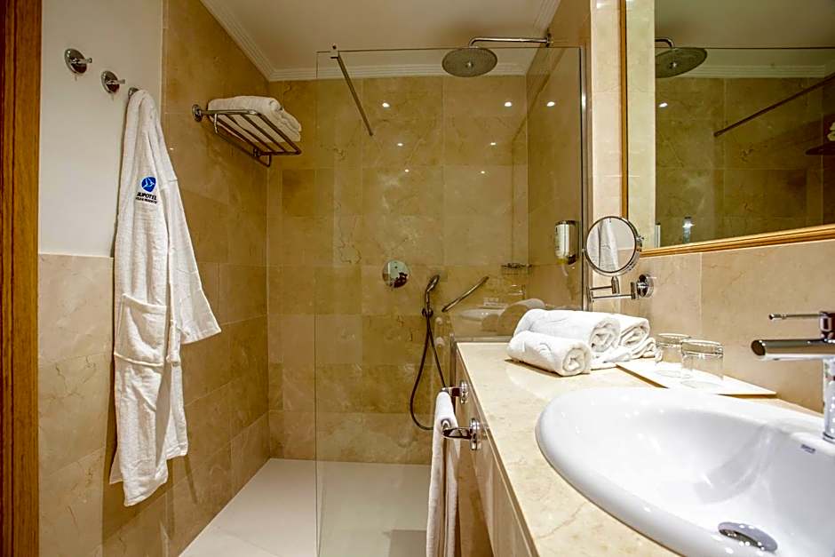 Grupotel Playa de Palma Suites & Spa