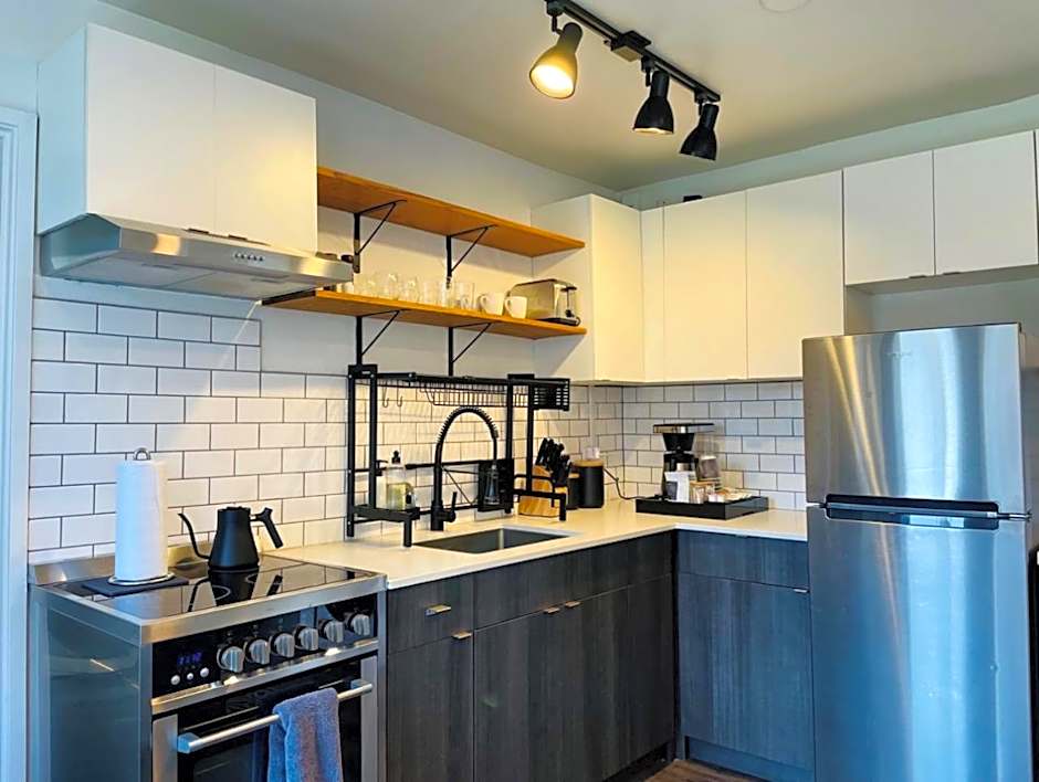 Reside Seattle Downtown, a Wyndham Residence