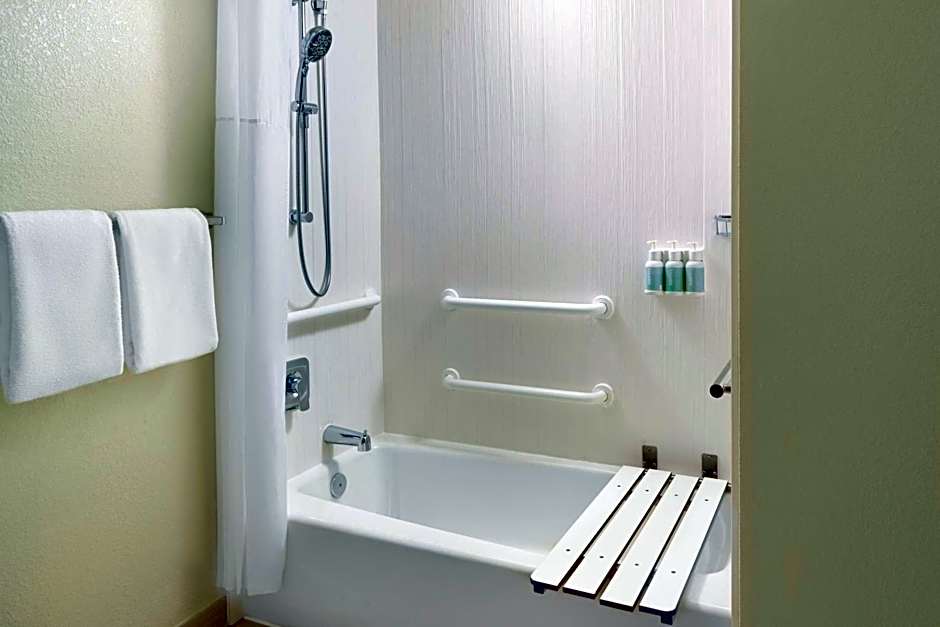 Courtyard by Marriott Atlanta Airport South/Sullivan Road