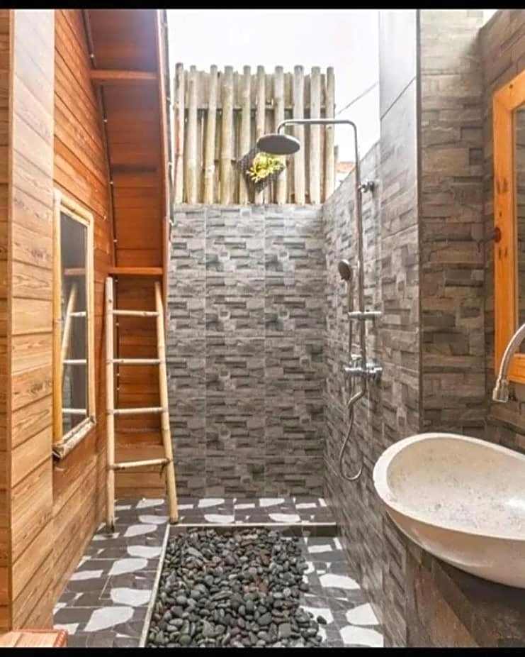 Umah lumbung bedugul