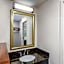 Holiday Inn & Suites Springfield-I-44 By IHG