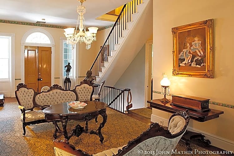 Monmouth Historic Inn