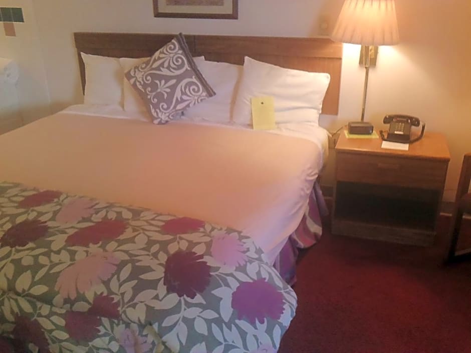 Ozark Valley Inn