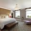 Claremont Resort & Club