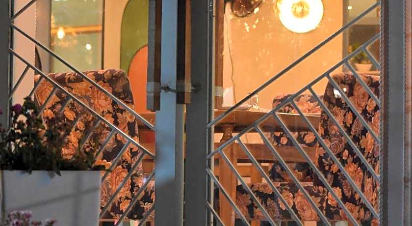 Hotel Padmini Palace