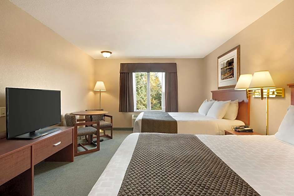 Days Inn by Wyndham Thunder Bay North