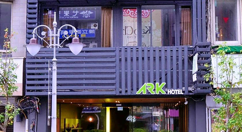 Ark Hotel