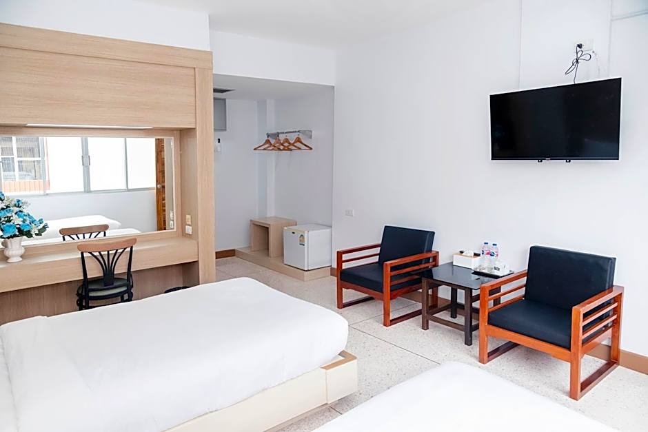 Photo 1 of 16 of Standard 2 Beds