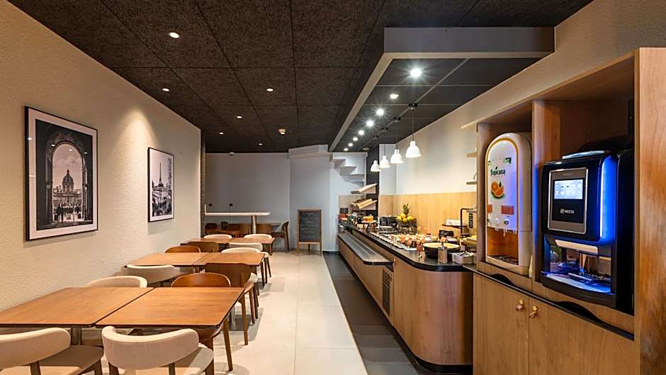 Campanile PRIME - Paris Levallois-Perret