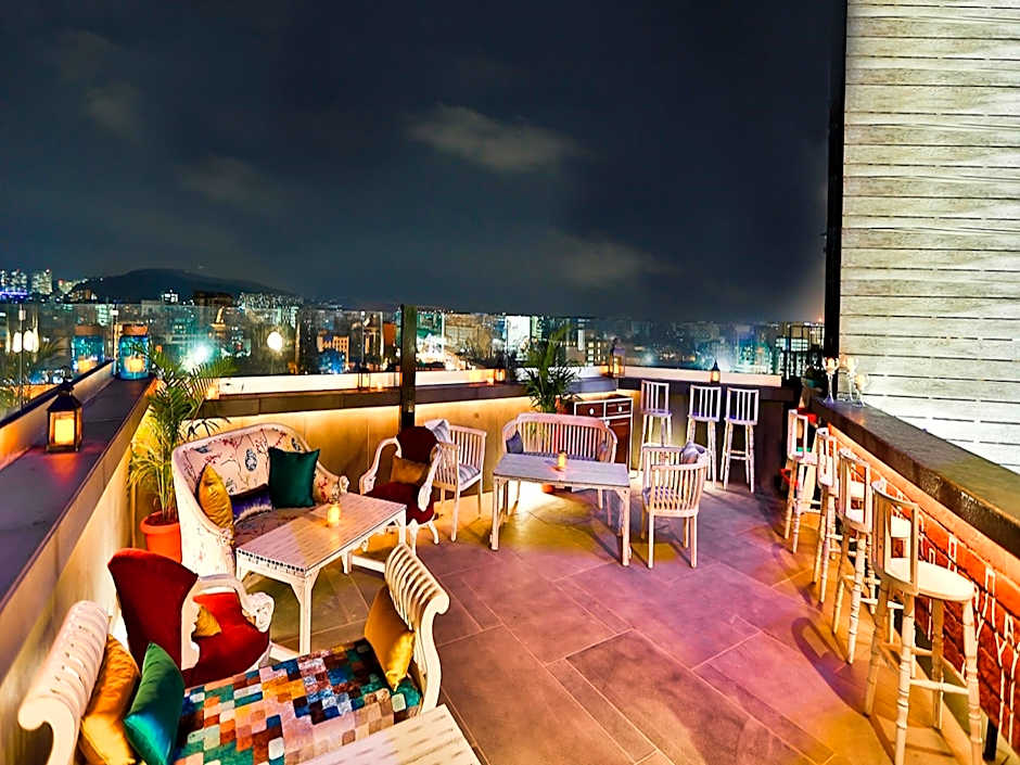 T24 Residency Mumbai International Airport Hotel