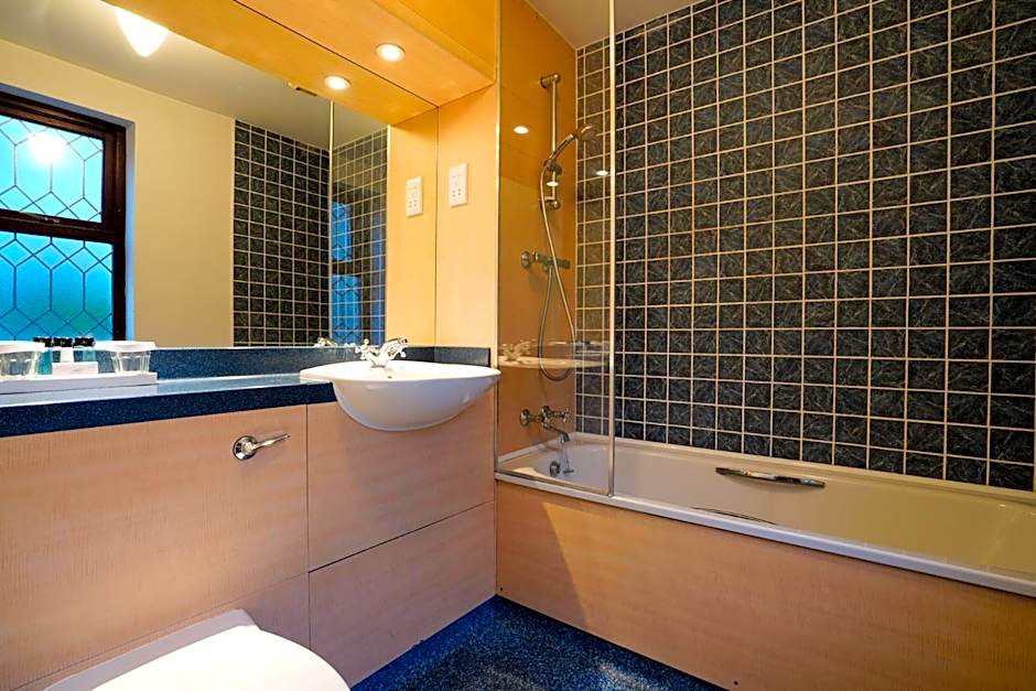 Gomersal Park Hotel & Bazaar Spa