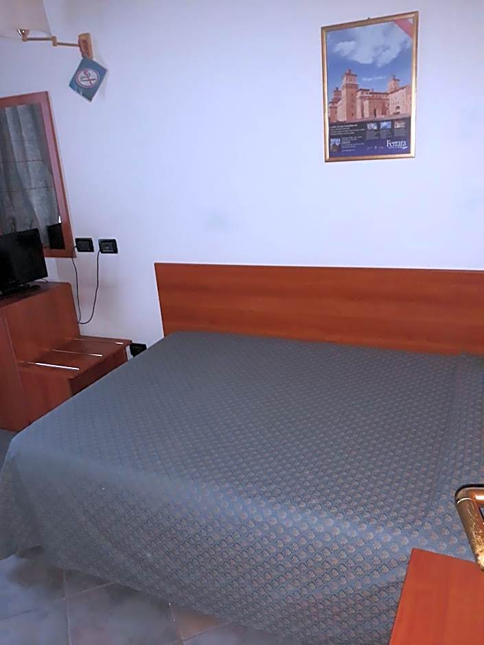 Adelphi Room & Breakfast