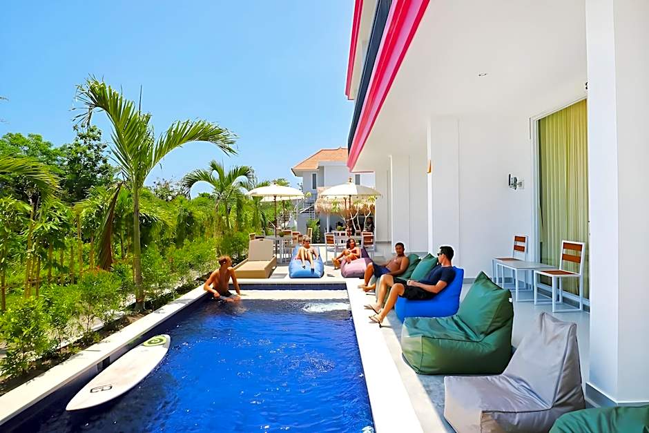 Margarita Surf Hostel Canggu