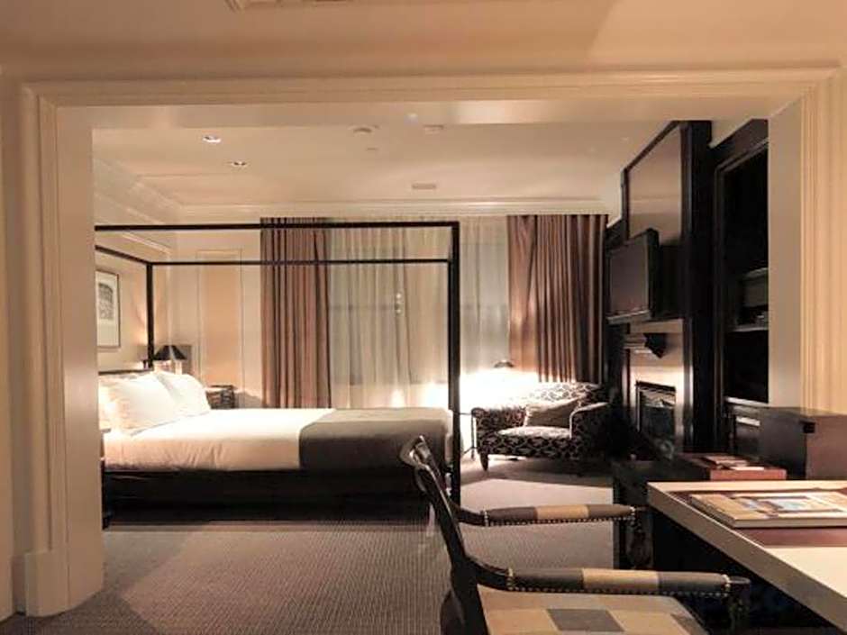 Fifteen Beacon Hotel