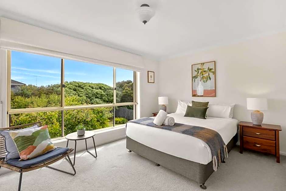 Absolute Beachfront Retreat on The Esplanade