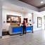 Holiday Inn Express Hotel & Suites Bedford By IHG