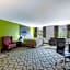 Super 8 by Wyndham De Soto