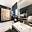 Posh Residence Luxury Suites