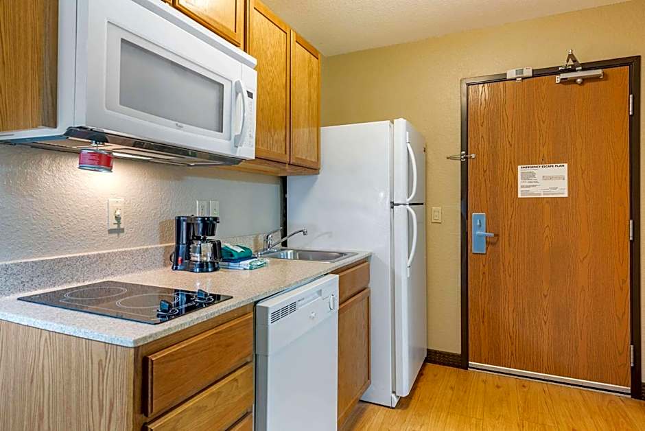 Birch Hill Suites - South Bend