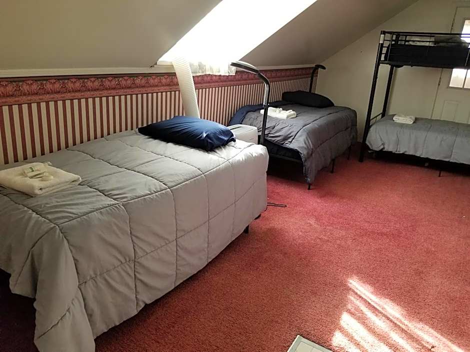 Hamtramck Hostel