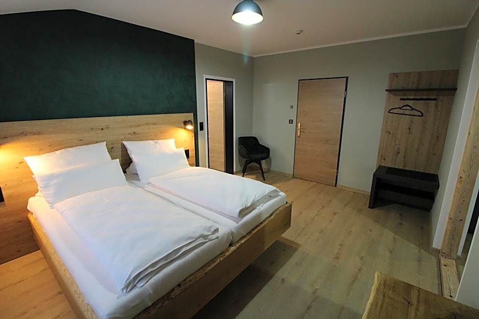 DER Hirsch Hotel