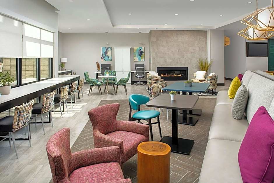Home2 Suites By Hilton Denver Northfield