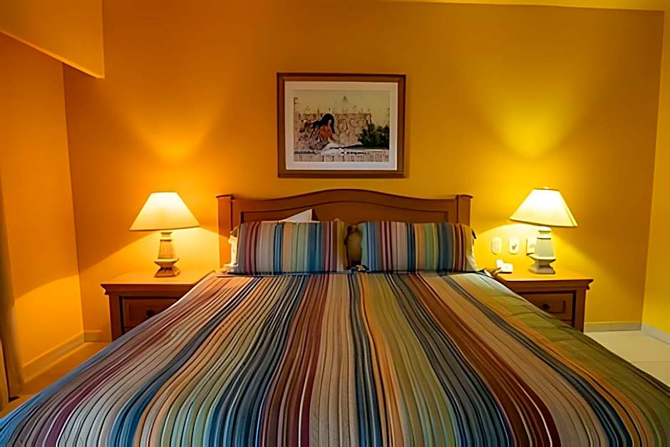 Grand Marina Villas