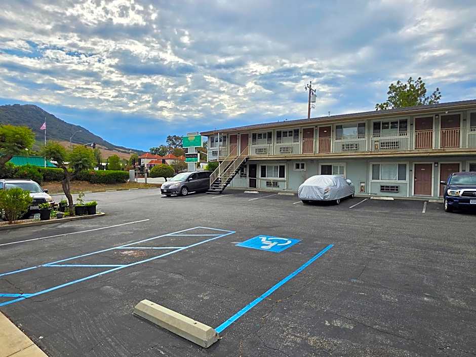 San Luis Inn And Suites