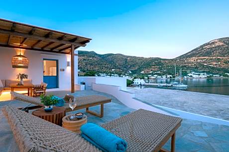 Archipelago Sifnos - Seaside Accommodation