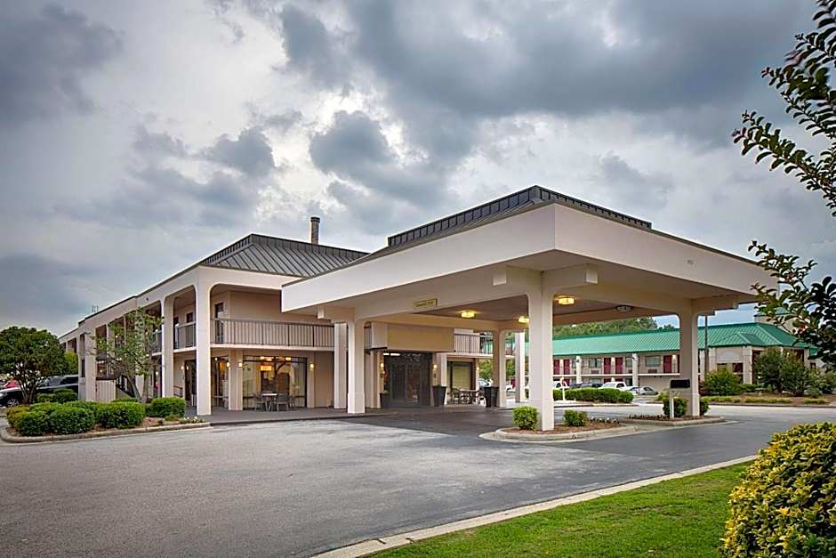 Baymont by Wyndham Fayetteville