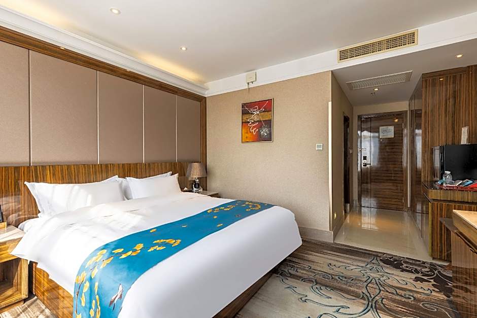 Greentree Eastern Huainan Guangchang Road Hotel