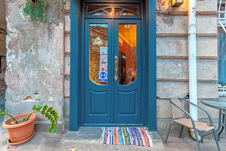 Ethnograph Old Tbilisi Hotel