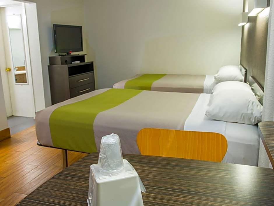 Photo 1 of 7 of Suite 2 Queen Beds Non Smoking Kitchenette