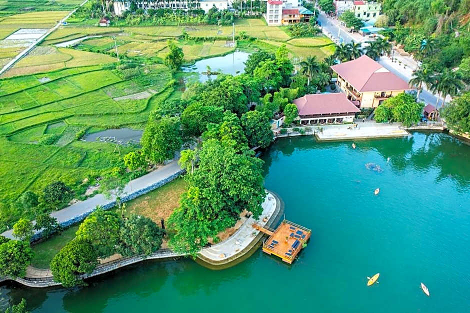 Mai Chau Lodge