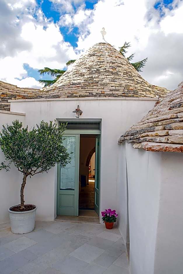 Trullo Essenza-Trulli Antì Charme & Relax