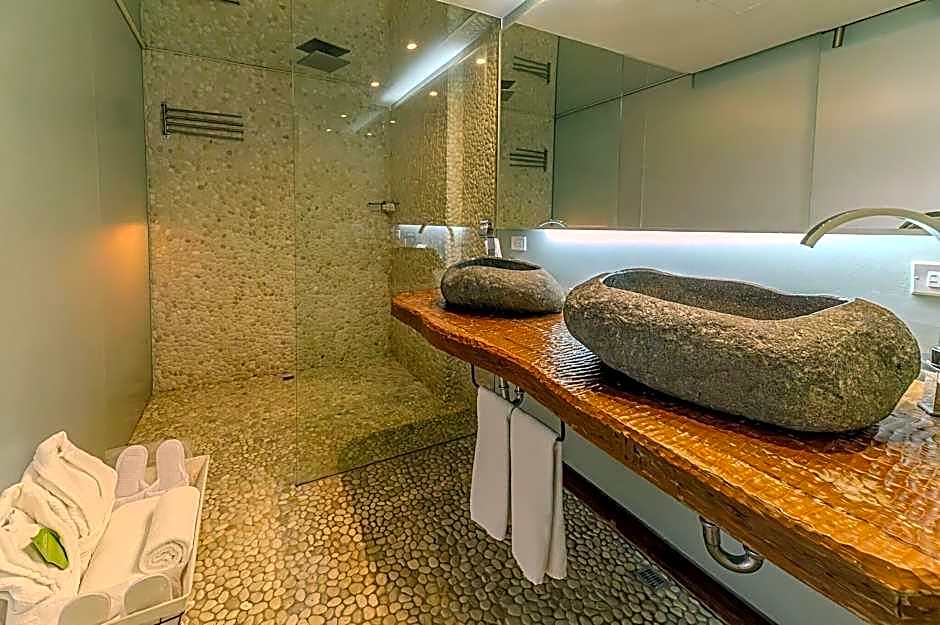 The Charlee Lifestyle Hotel