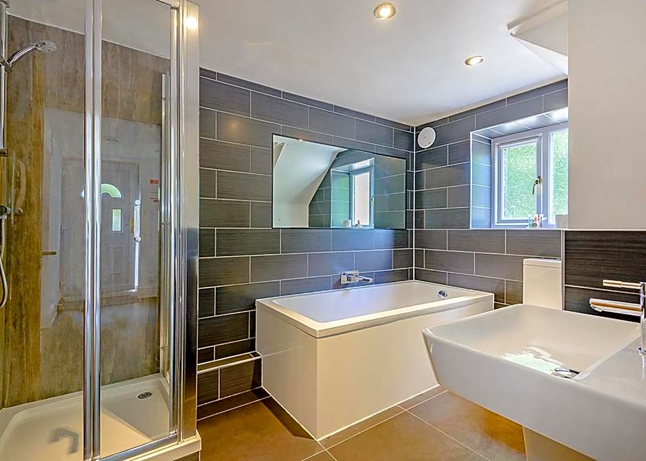 Penvale Lakes Lodges