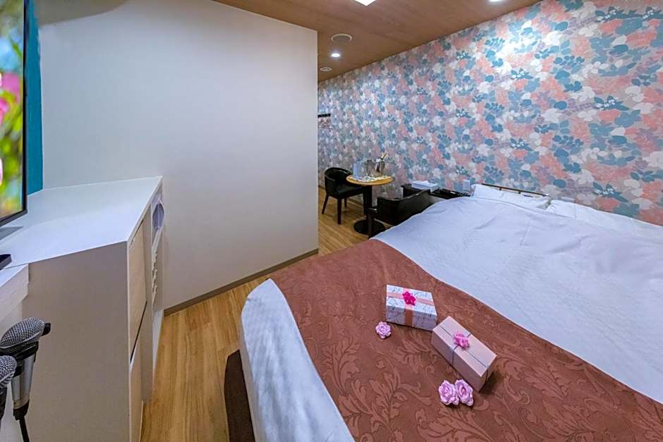 Hotel ＧEM - Adult Only