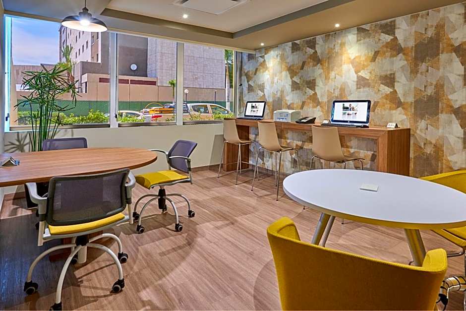 City Express by Marriott Hermosillo