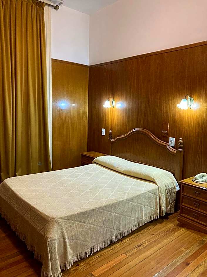 Hotel Americano