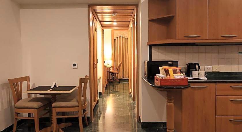 Savoy Suites Noida Delhi N.C.R.