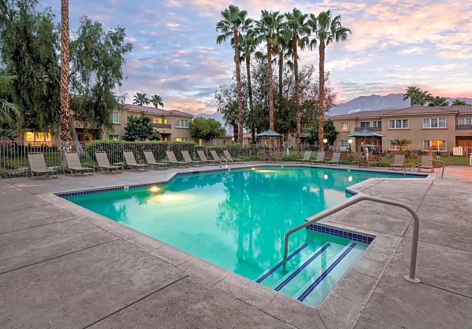 Worldmark Cathedral City - Extra Holidays