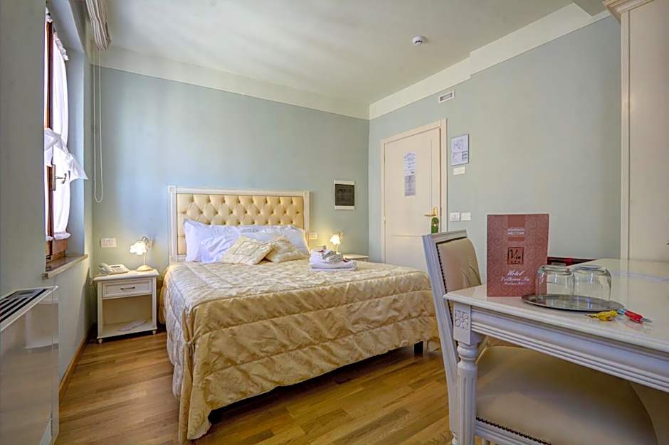 Hotel Volterra In Superior