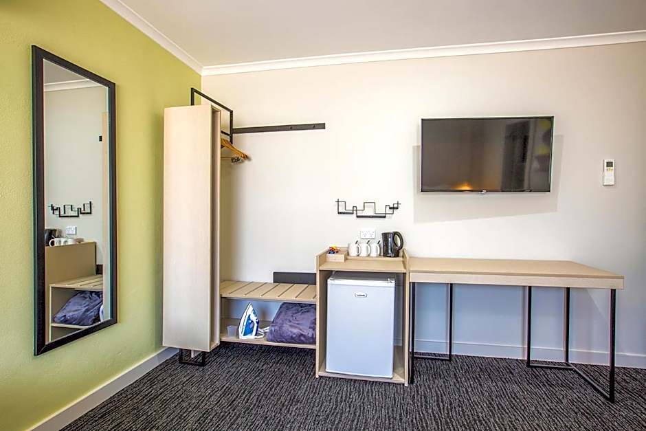 Nightcap at Blue Cattle Dog Hotel