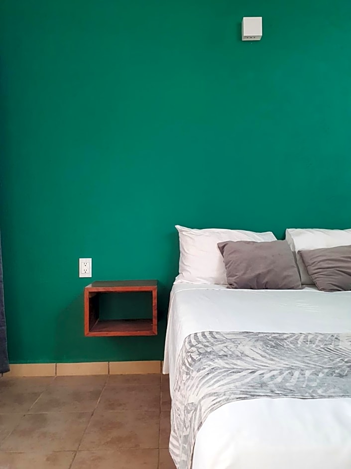 DuHotel
