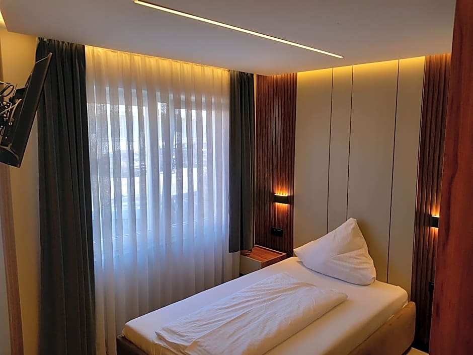 Hotel Hafez