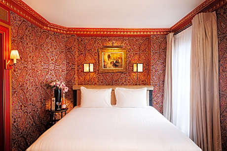 Marcel Proust  Deluxe Room